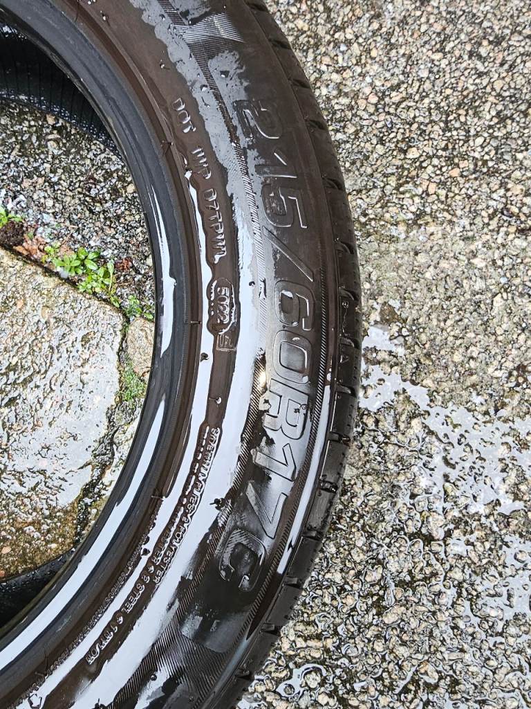 Set of 4x 215/60 R17C all season Tyres (Van/Bus) | ~6mm Tread | VW T6 traffic vivaro vito etc