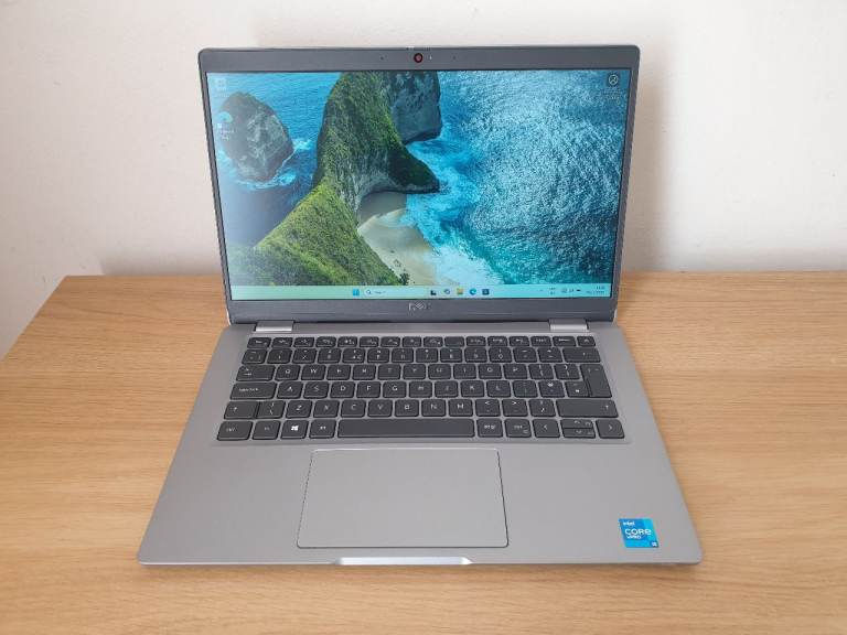 DELL Latitude 5320 - i5 11th Gen , 16GB , 512GB SSD - Windows 11 Pro Laptop PC