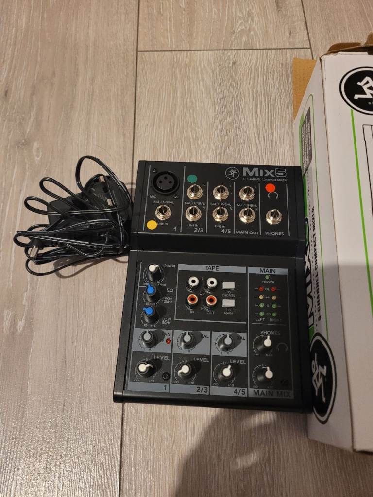 Mackie Mix5 Compact Mixer – Brand New, Never Used – £60