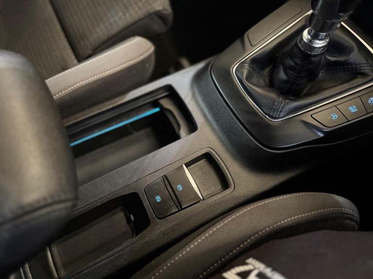 FORD FOCUS 1.5 EcoBlue Zetec 2018