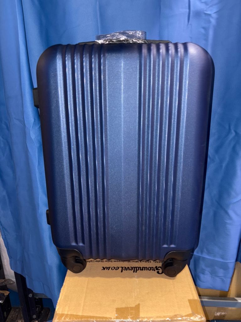 Medium Navy Cabin Hold Luggage Suitcase
