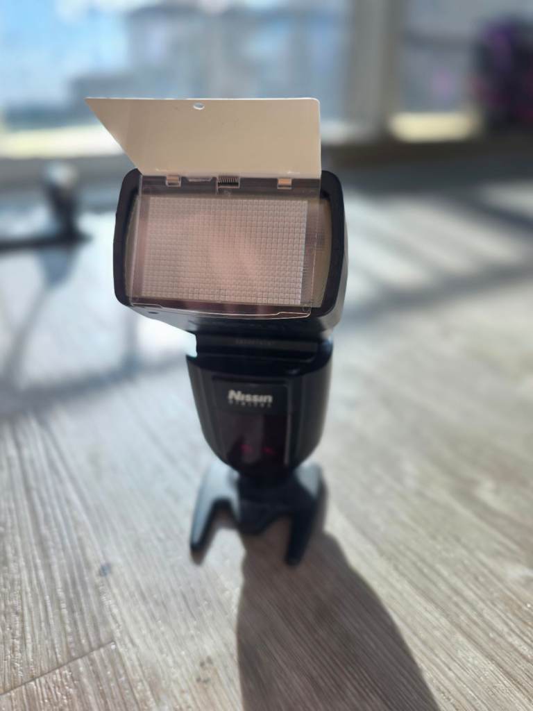 Nissin Di700A + Sony Air 1 Flash + Wireless Trigger – Excellent Value, Ready to Shoot