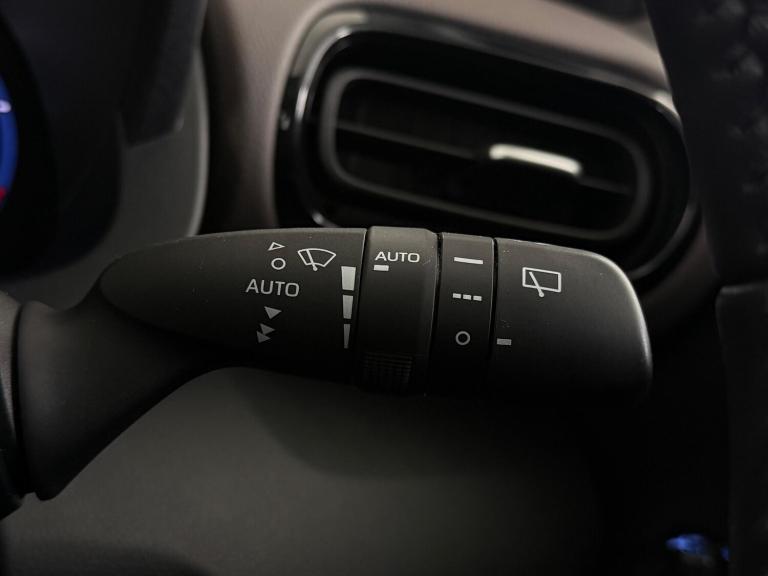 2023 Toyota Yaris Cross 1.5 VVT-h Excel E-CVT Euro 6 (s/s) 5dr HATCHBACK Petrol/Electric Hybrid A...