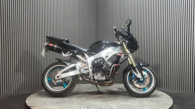 Yamaha R1 YZF 1998 4XV CUSTOM STREETFIGHTER RUNNING PROJECT BIKE