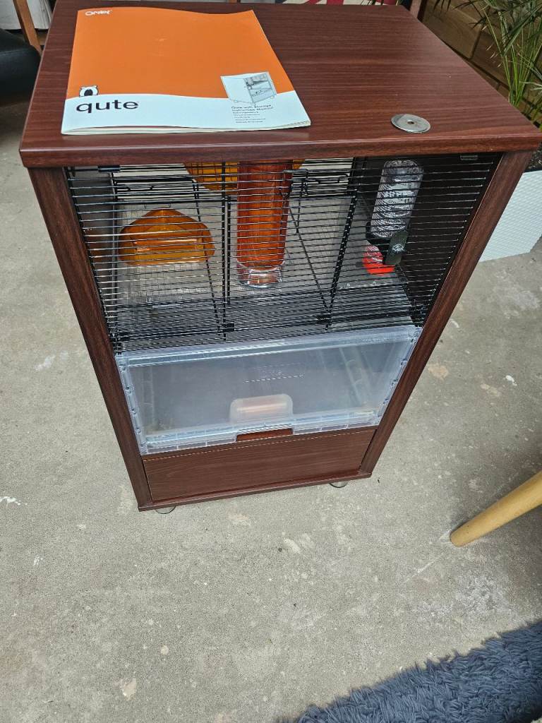Hamster / gerbil cage