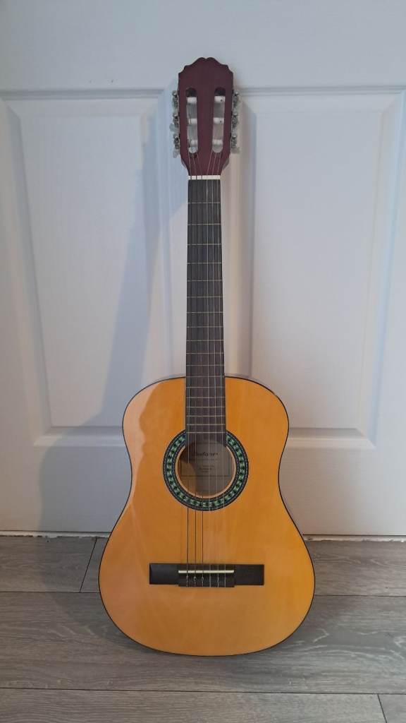 image for Guitar 1/2 size with bag 