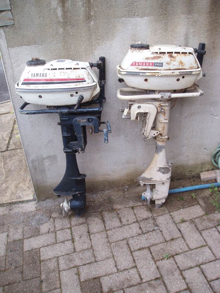 Two 2 stroke Yamaha outboard motors for repair/refurb