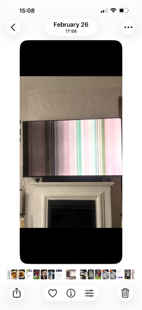 Hisense 65 inch qled smart tv spares or repair 