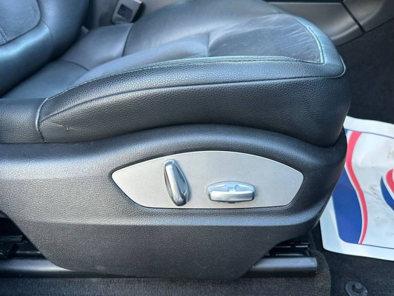 2018 Porsche Macan 2.0T SUV 5dr Petrol PDK 4WD Euro 6 (s/s) (252 ps) ESTATE Petrol Automatic