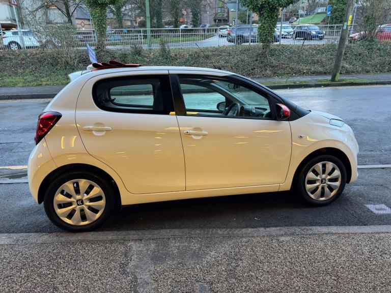 2015 Citroen C1 1.2 PureTech Feel 5dr HATCHBACK Petrol Manual