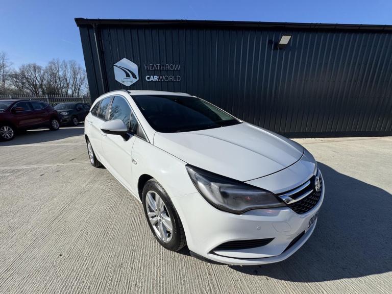 2018 Vauxhall Astra 1.6 CDTi Elite Sports Tourer 5dr Diesel Manual Euro 6 (110 ps) ESTATE Diesel ...