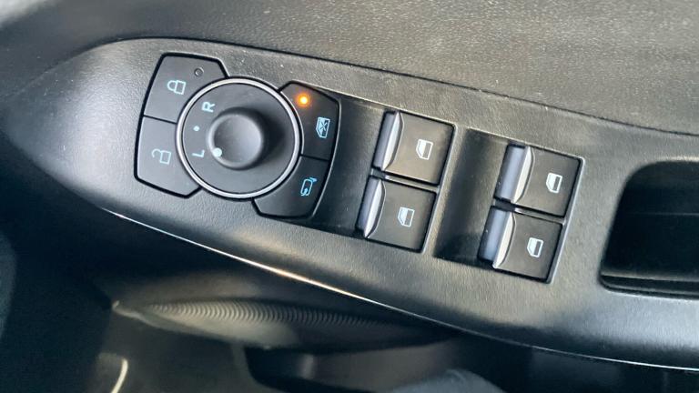 2022 Ford Puma 1.0 EcoBoost Hybrid mHEV ST-Line 5dr Petrol Hatchback Hatchback Petrol Manual