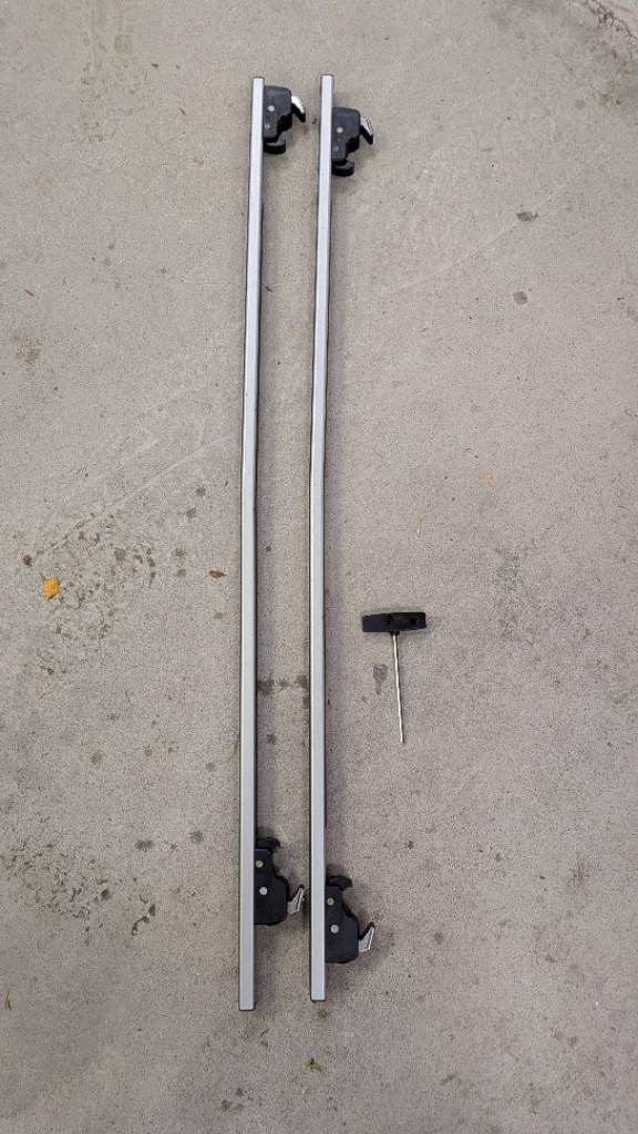 image for Set of universal roof bars 