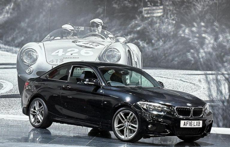 BMW 2 SERIES 2.0 220d M Sport Auto Euro 6 (s/s) 2dr 2016