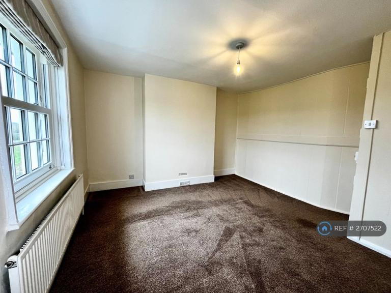 3 bedroom house in Maplehurst Road, West Grinstead, Horsham, RH13 (3 bed) (#2707522)