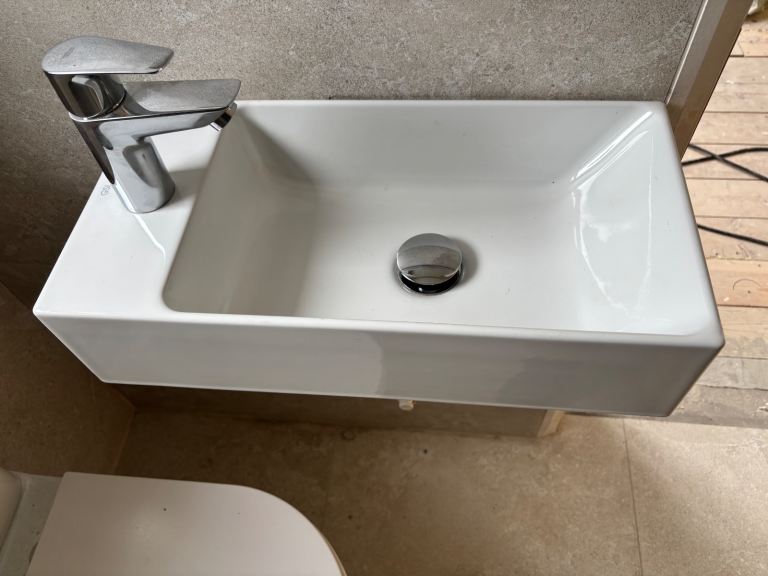 image for GSI Kube white Sink Basin for en-suite bathroom like new 