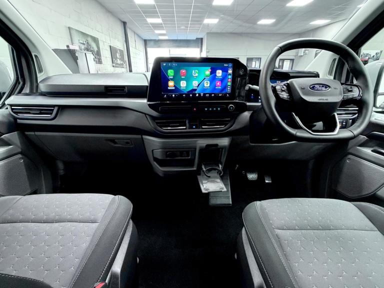 2024 Ford E-Tourneo Custom 340 65kWh Titanium Auto L1 5dr MPV Electric Automatic