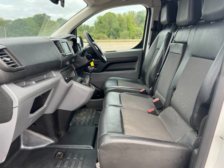 2019 Vauxhall Vivaro L2H1 2900 SPORTIVE S/S Panel Van Diesel Manual