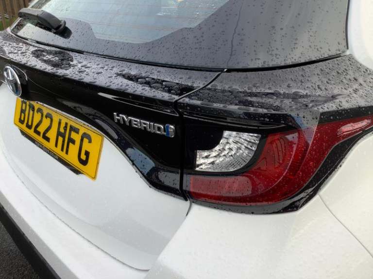 2022 Toyota Yaris 1.5 Hybrid Icon 5dr CVT HATCHBACK PETROL/ELECTRIC Automatic