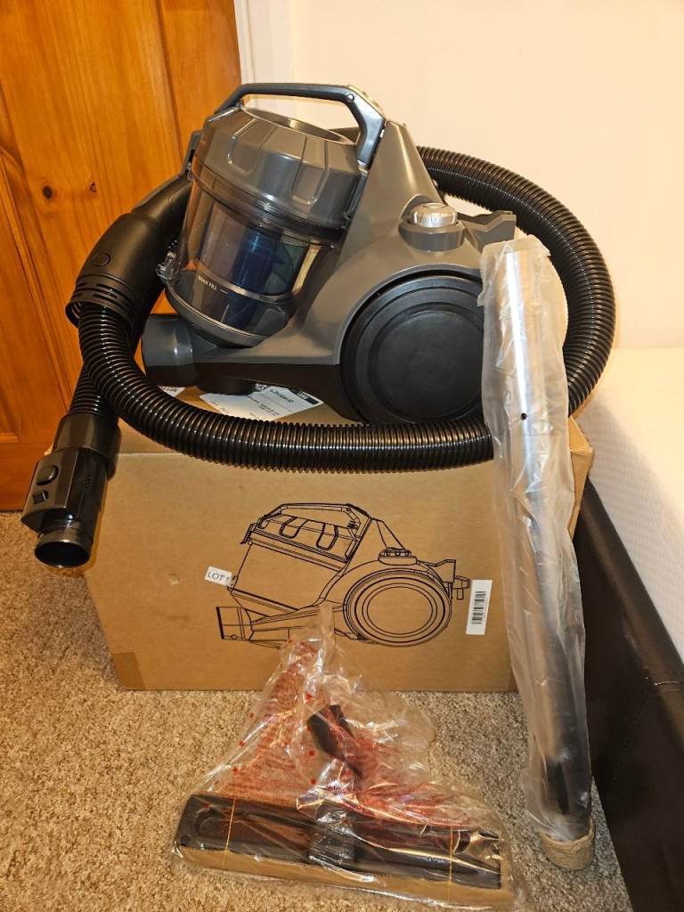 AmazonBasics Vacuum Cleaner – New 