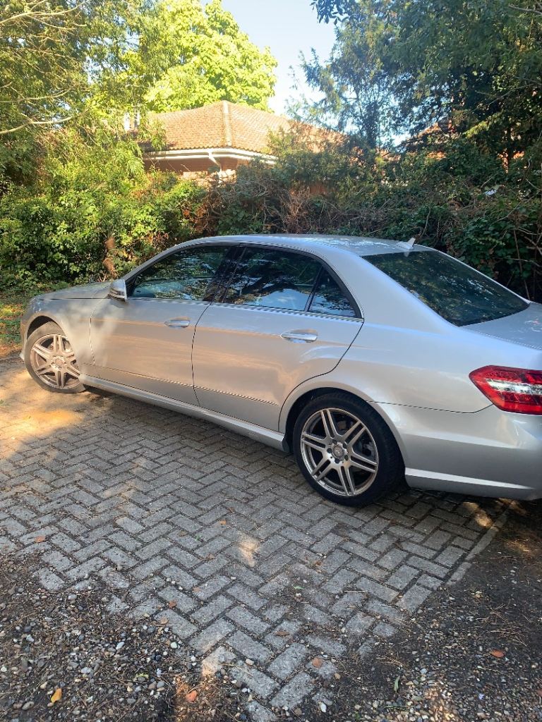 Mercedes-Benz, E CLASS, Saloon, 2013, Semi-Auto, 2143 (cc), 4 doors
