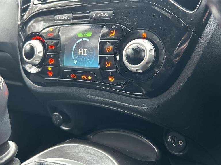 2017 Nissan Juke 1.2 DIG-T N-Connecta SUV 5dr Petrol Manual Euro 6 (s/s) (115 ps) SUV PETROL Manual