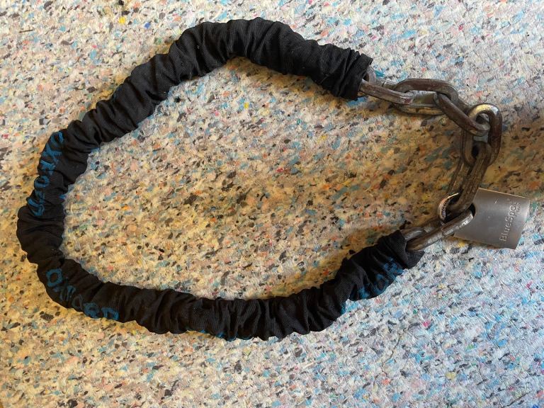 Motorbike chain and lock 