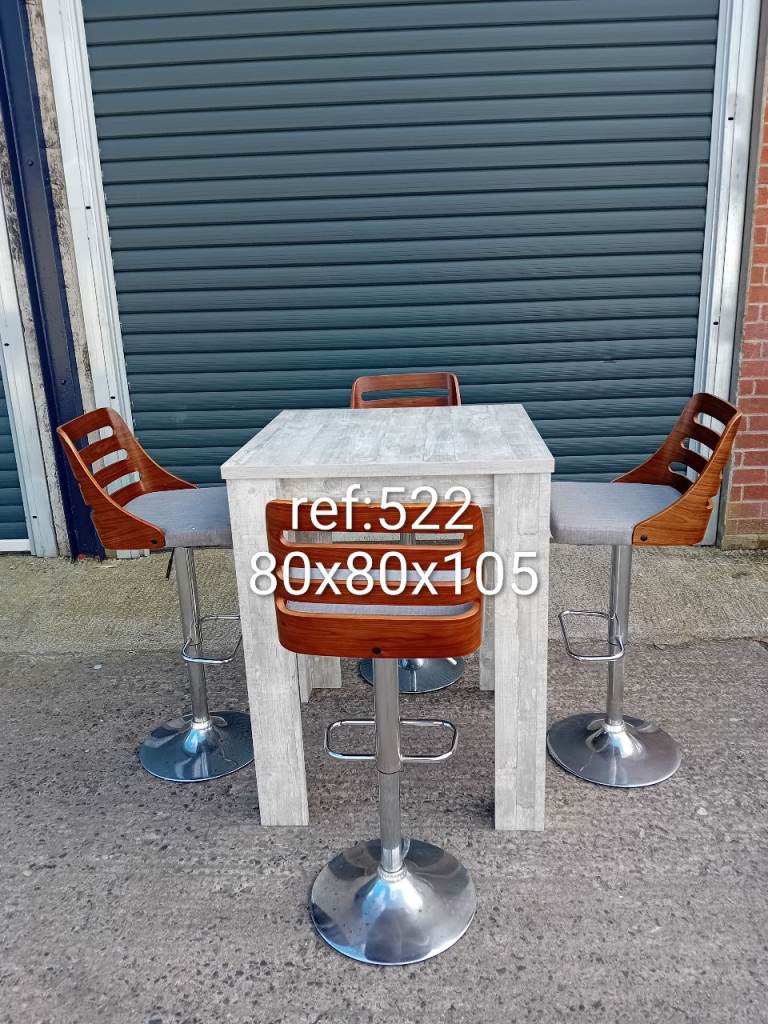 Tall breakfast bar and 4 X barstools, ref:522