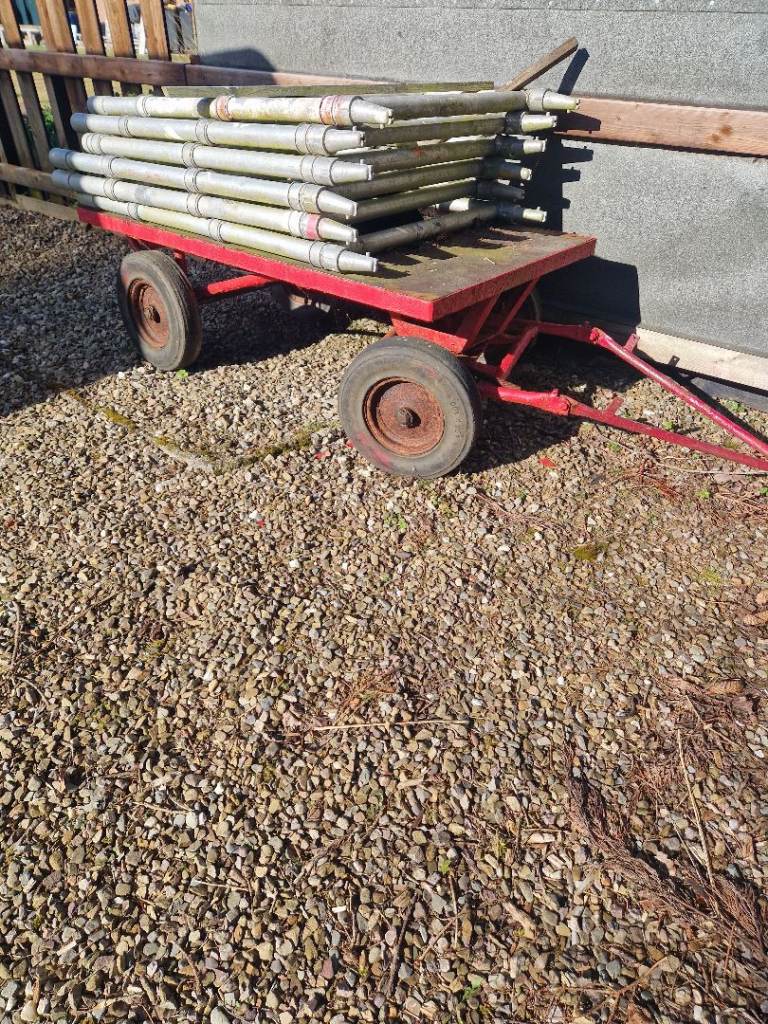 Four wheel trailer / down sizing 