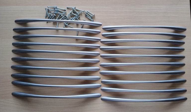 20 Bow Drawer Handles Kitchen door Handles Wardrobe door Handle