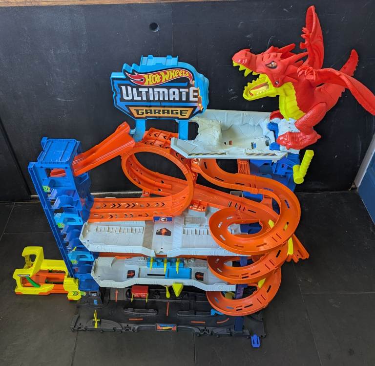 Hotwheels Ultimate Garage 