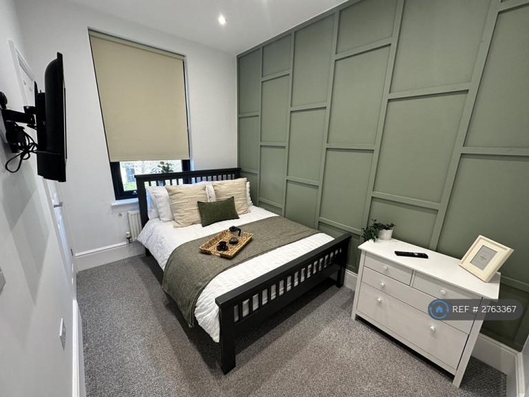 1 bedroom in Black Cat Drive, Northampton, NN5 (#2763367)