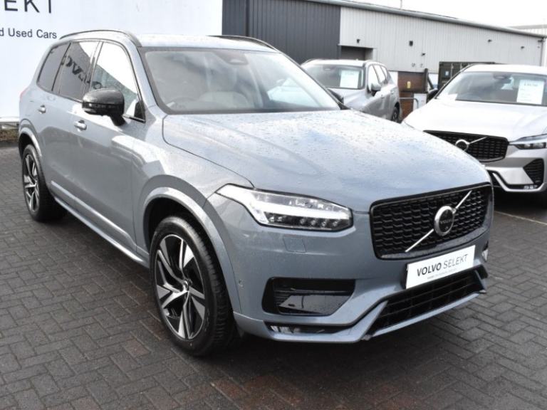 VOLVO XC90 2.0 B5P Plus Dark 5dr AWD Geartronic