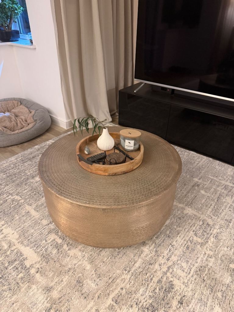 Round Battered Gold Metal Coffee Table – Good Condition