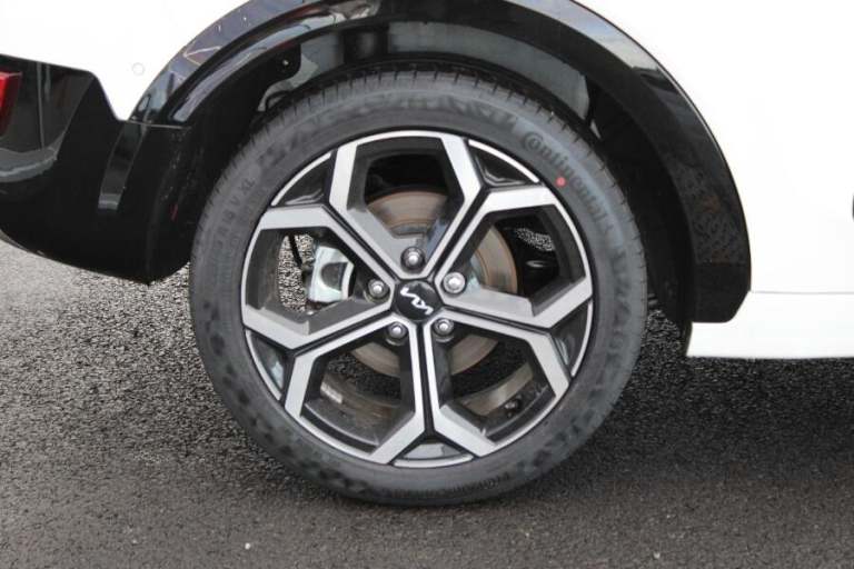 2025 Kia Niro 1.6h Gdi 4 Suv 5dr Petrol Hybrid Dct Euro 6 (s/s) (127 Bhp) ESTATE Petrol/Electric ...