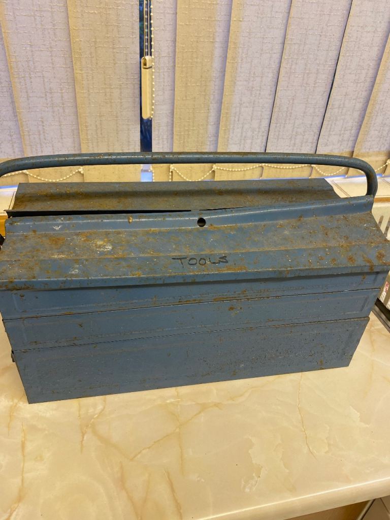 image for Vintage Cantilever Toolbox