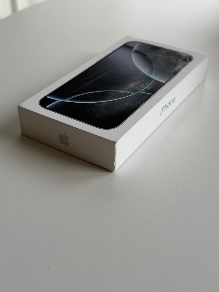 iPhone16ProMax Box