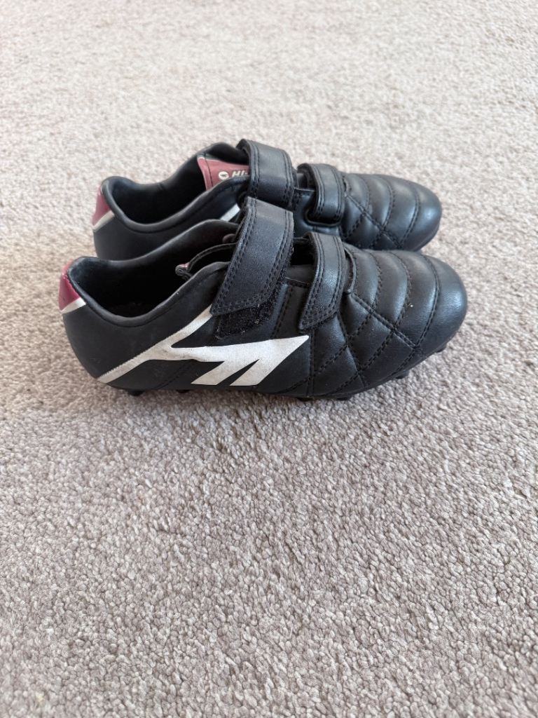 Hi-Tec League Pro Moulded Junior Football Boots Size Uk 1