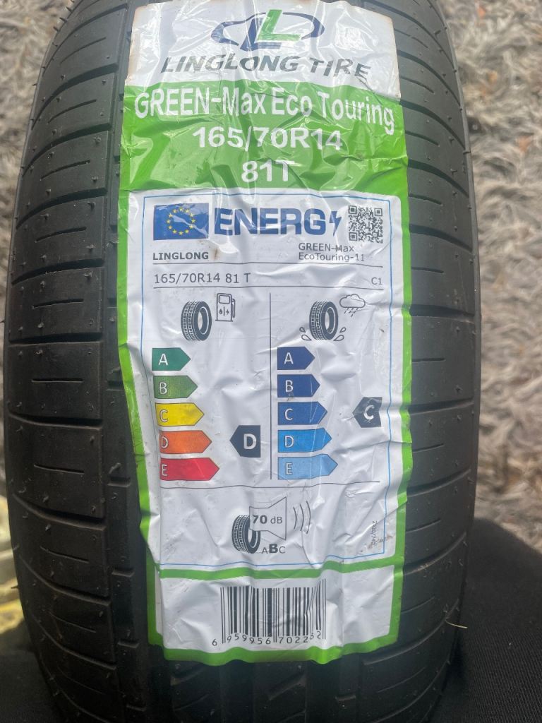 Car tyre new 165/70/14 