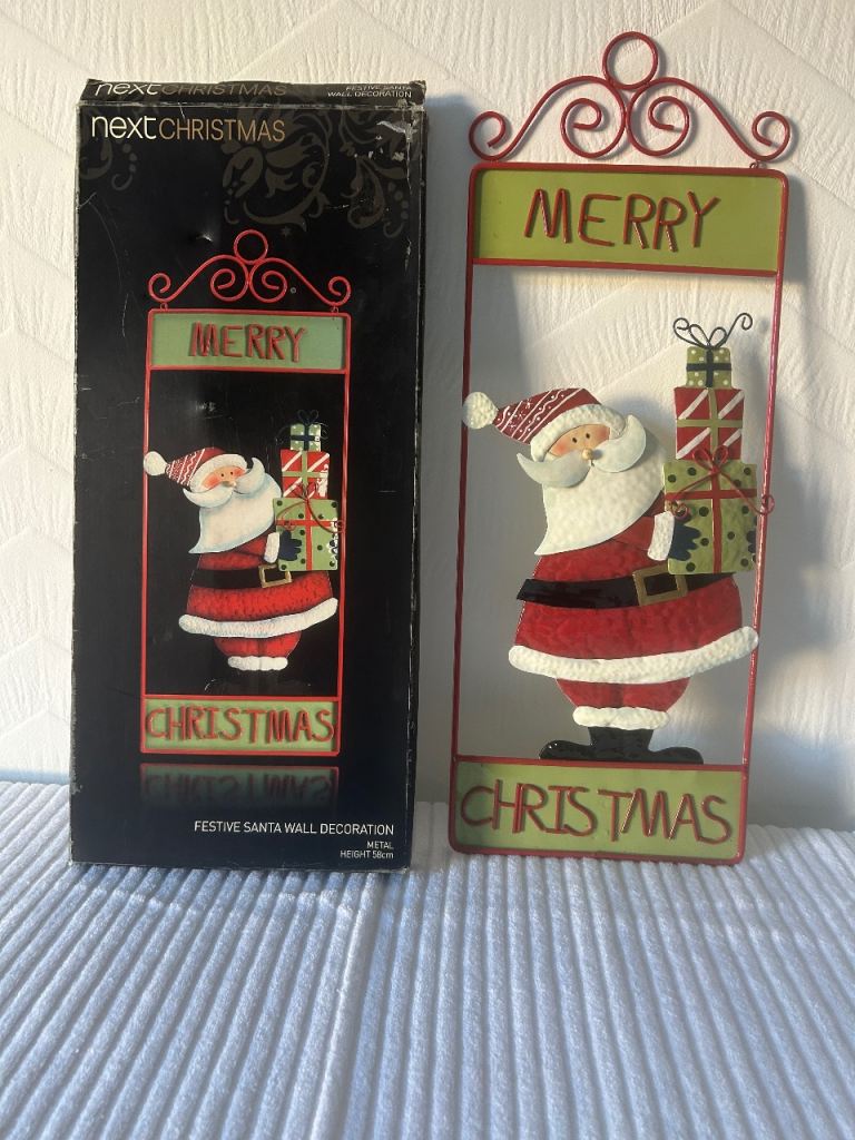 Hanging merry Xmas with Santa 