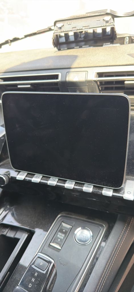 Genuine Merceds -Benz 8 inch infotainment screen for your A-class /CLA/GLA