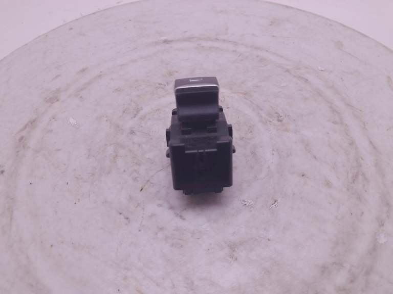 Ford Focus Electric Window Switch 2018-2025 5 Door Hatchback