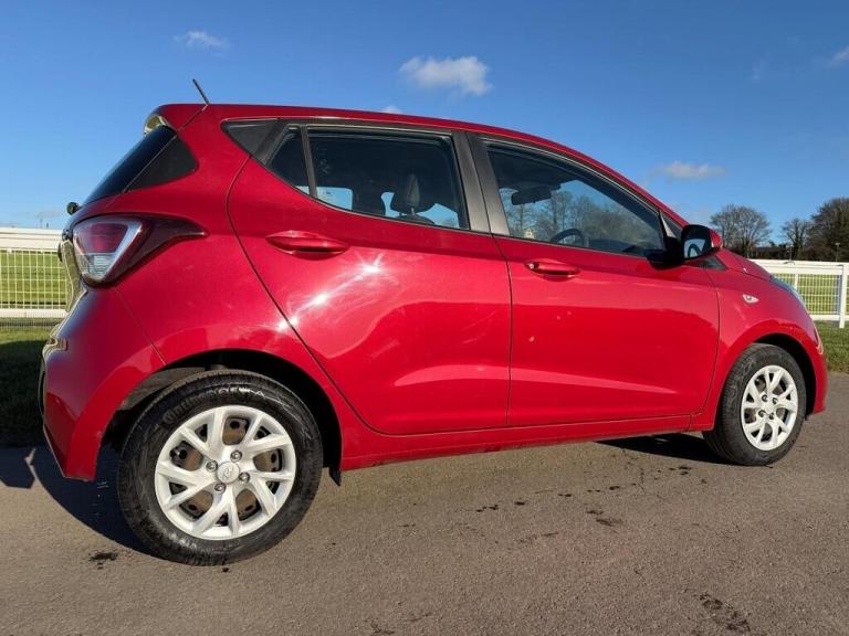 2018 Hyundai i10 1.0 SE 5dr HATCHBACK Petrol Manual