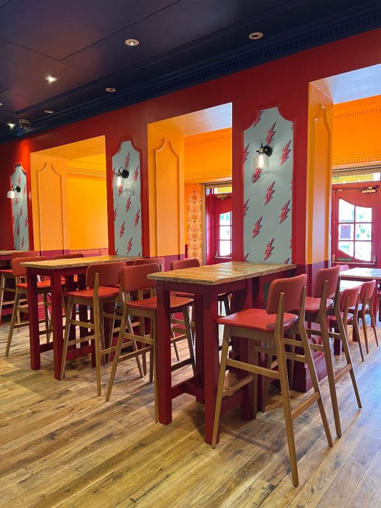 Pub & Bar Kitchen + Dark Kitchen for rent in Brixton