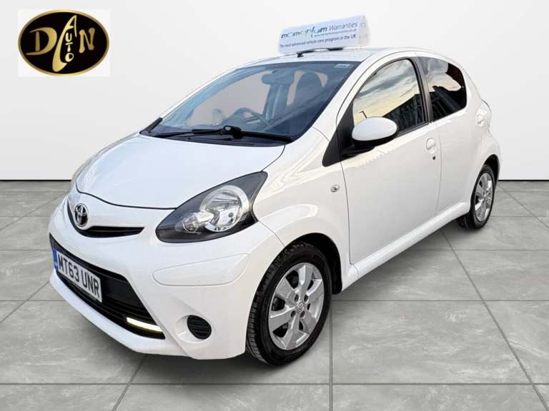 2013 Toyota AYGO 1.0 VVT-i Move with Style 5dr MMT HATCHBACK Petrol Automatic