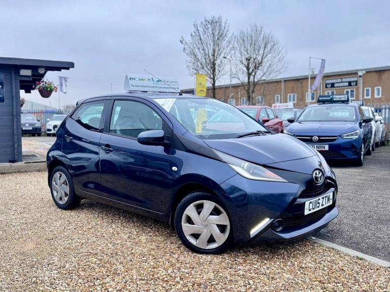2015 Toyota AYGO 1.0 VVT-i X-Play 5dr HATCHBACK Petrol Manual
