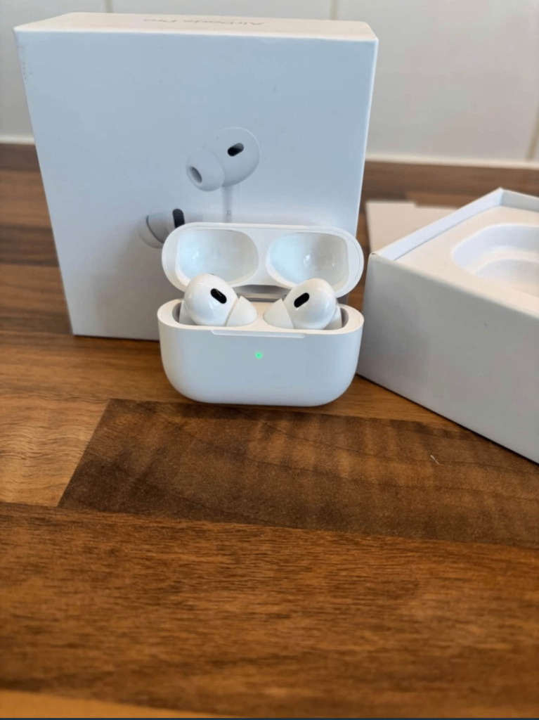 Apple iphonepro pods2G 