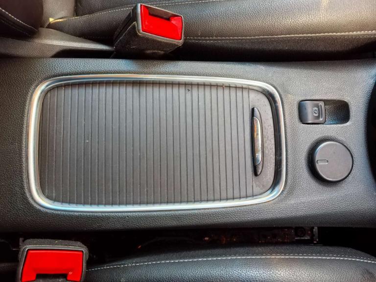 2017 Vauxhall Astra 1.4 Astra Elite Nav T 5dr - Full Service History - High Spec! Hatchback Petro...