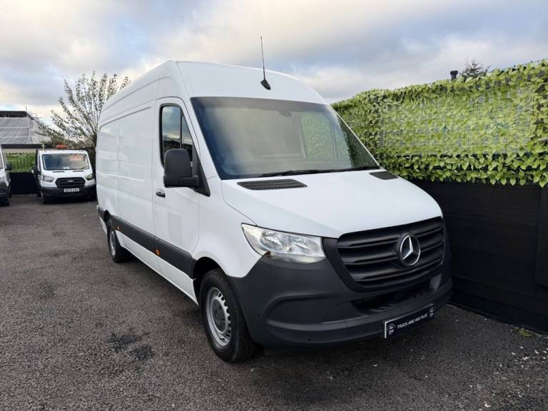 2020 Mercedes-Benz Sprinter 3.5t H2 Progressive Van PANEL VAN DIESEL Manual