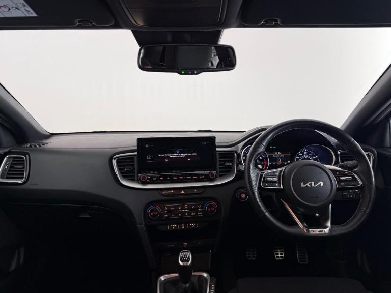 2022 Kia Ceed 1.5 T-GDi GT-Line Euro 6 (s/s) 5dr HATCHBACK Petrol Manual